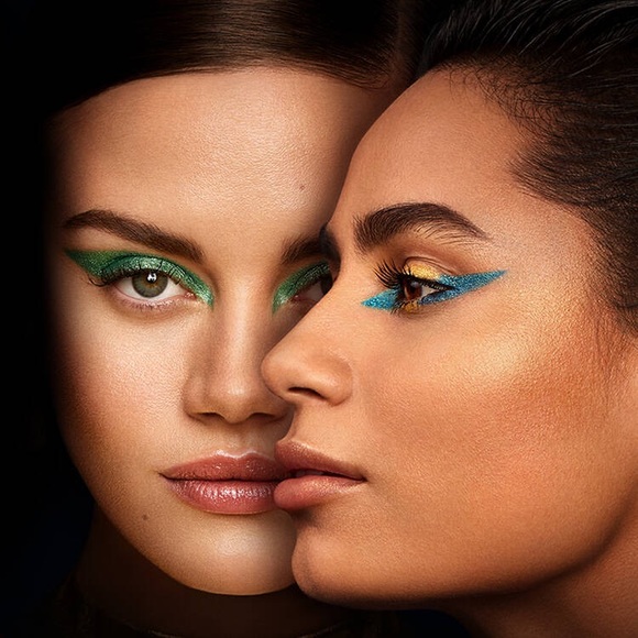 Rare Marvel X Urban Decay 13 Piece Collectors Vault Limited Edition NIB - Picture 8 of 15